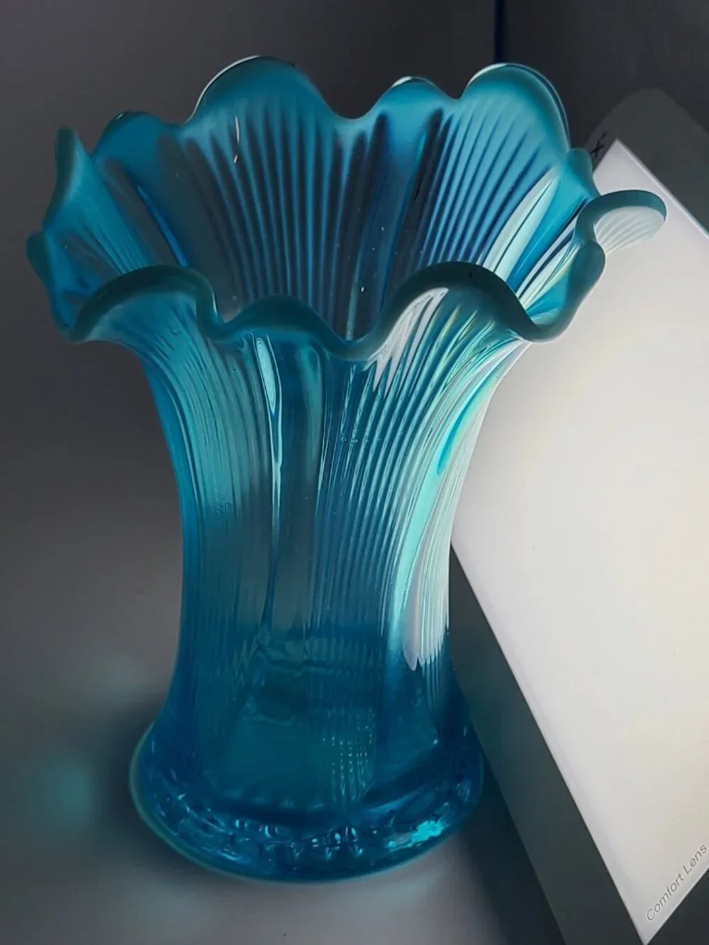 Jefferson Glass Antique Blue Opalescent Lined Heart Swung Vase 7